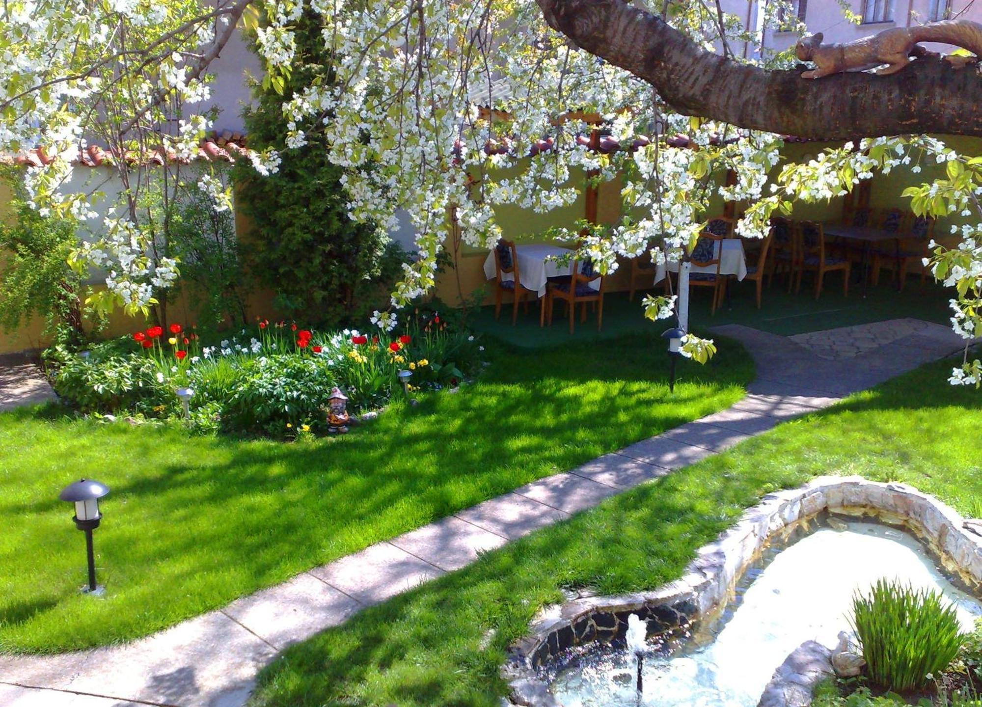 Family Hotel Sonata Samokow Zewnętrze zdjęcie